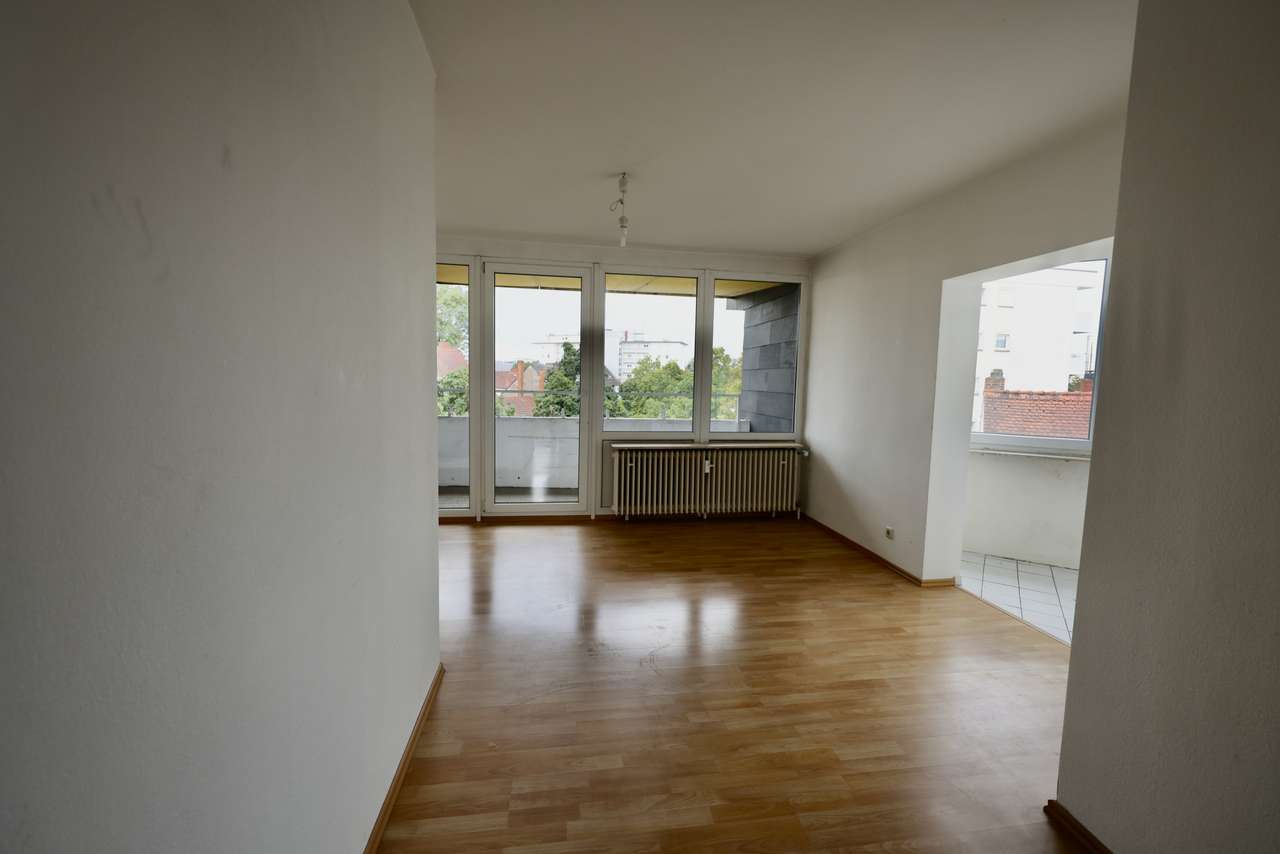 Zentral wohnen: 4½ Zimmer mit Parkplatz und Top-Anbindung